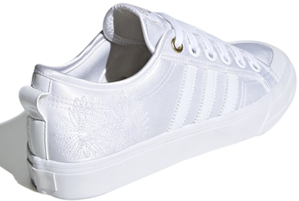 adidas originals NIZZA 花卉刺繡 輕便 低筒 板鞋 女款 白 Lookbook adidas originals NIZZA 花卉刺繡 輕便 低筒 板鞋 女款 白
