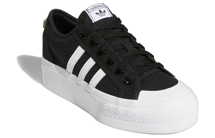 Shop (W) adidas Nizza Platform 'Hitam' FV5321