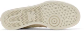 Shop adidas originals Nizza 平台舒適耐磨低筒休閒板鞋 女款 米色