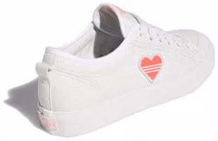 Lookbook adidas originals NIZZA Trefoil 舒適 防滑 低筒 板鞋 女款 白紅