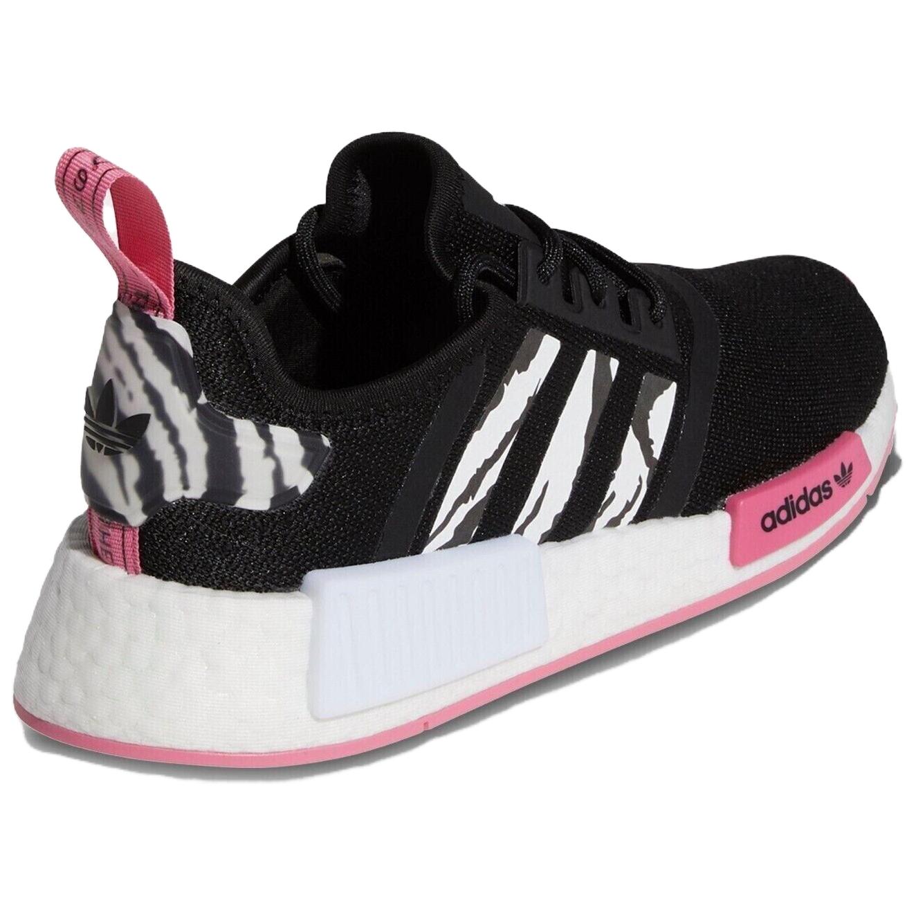 Lookbook (W) アディダス NMD_R1 アニマルプリント GX8107