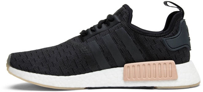 (女性)adidas NMD_R1 'Black Carbon' CQ2011 Lookbook (女性)adidas NMD_R1 'Black Carbon' CQ2011