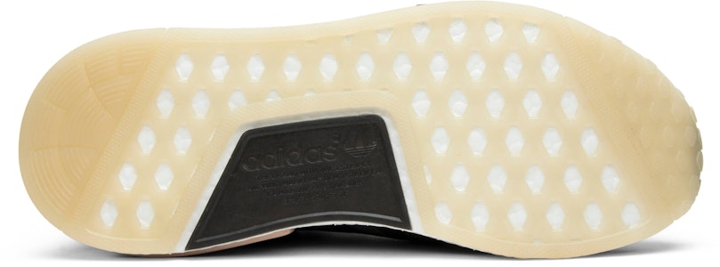 (女性)adidas NMD_R1 'Black Carbon' CQ2011 Shop (女性)adidas NMD_R1 'Black Carbon' CQ2011