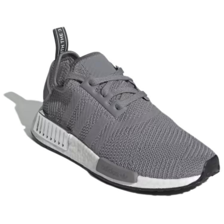 Order （女性）adidas NMD_R1「灰銀色」EE5175