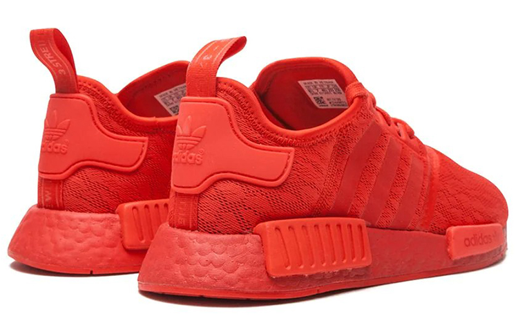 Lookbook (W) 아디다스 NMD_R1 '러시 레드' FV7308
