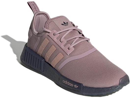 (W) adidas NMD_R1 'Magic Mauve' Ungu GW5691 Lookbook (W) adidas NMD_R1 'Magic Mauve' Ungu GW5691