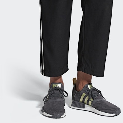 (Women) adidas NMD_R1 'Metallic Stripes Grey' B37651 Sizing (Women) adidas NMD_R1 'Metallic Stripes Grey' B37651