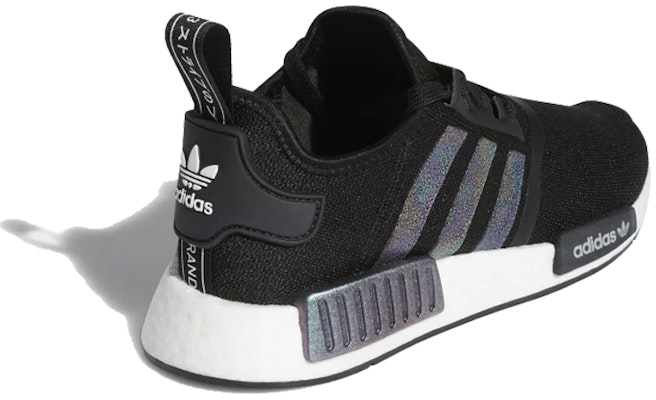 (女款)adidas NMD_R1 'Reflective' FW3330 Lookbook (女款)adidas NMD_R1 'Reflective' FW3330