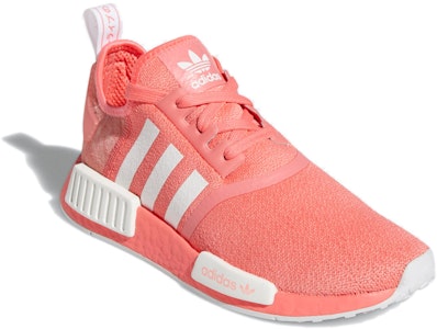 (W) 阿迪达斯 NMD_R1 '半闪红' FY9389 Lookbook (W) 阿迪达斯 NMD_R1 '半闪红' FY9389