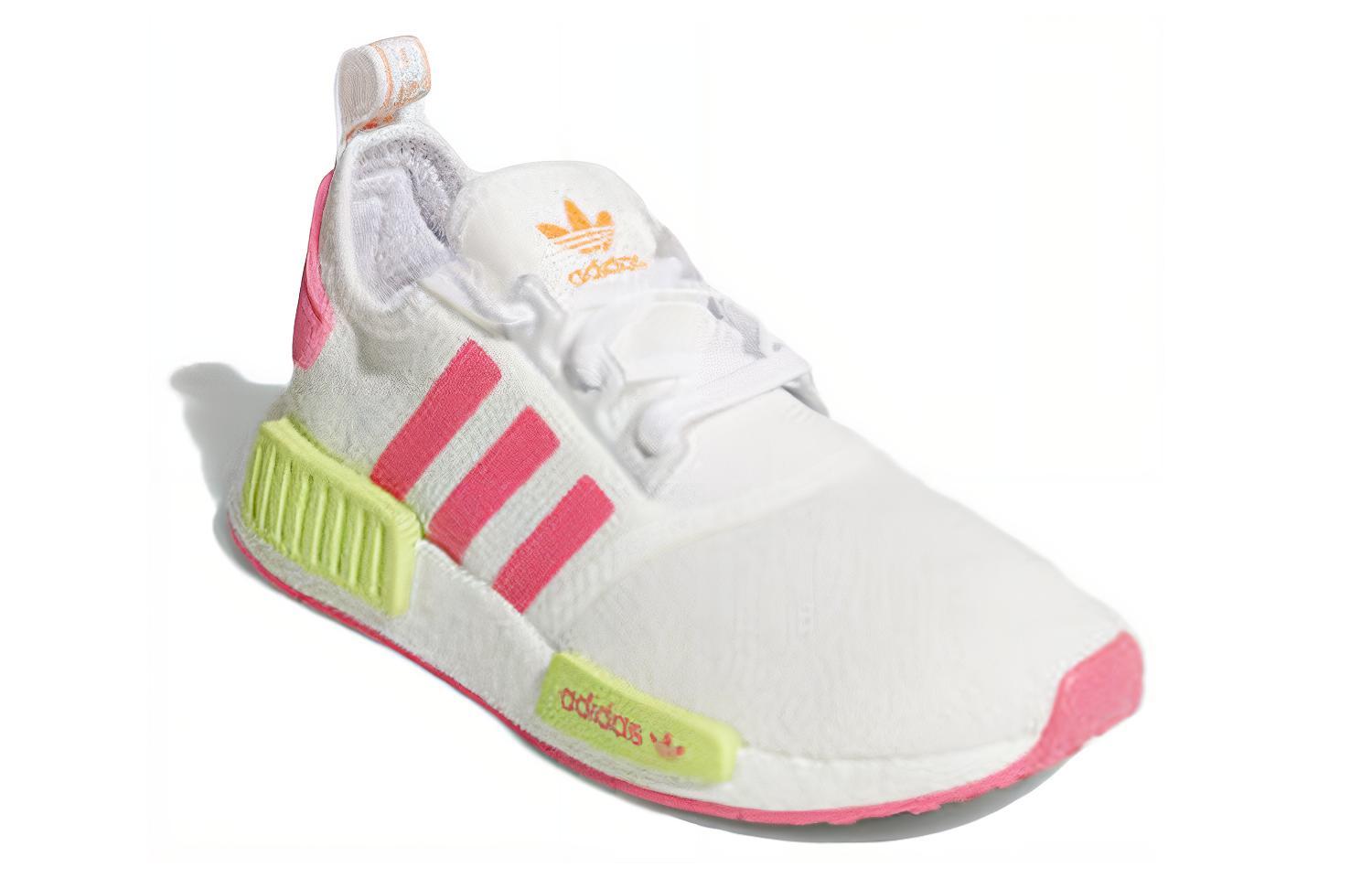 Lookbook (W) adidas NMD_R1 'Solar Pink' Sepatu Wanita EE4401