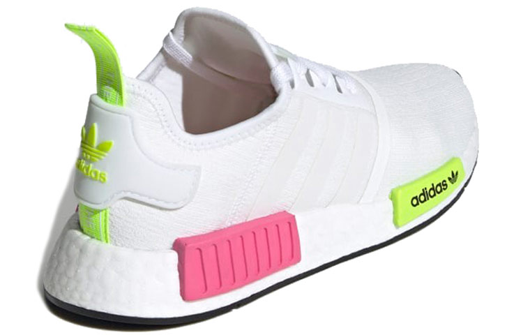 Lookbook adidas Originals NMD_R1 女款 粉白綠