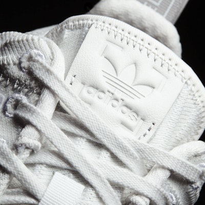 (W) adidas NMD_R2 PK 'Putih Klasik' 'Putih Klasik' BY2245 Purchase (W) adidas NMD_R2 PK 'Putih Klasik' 'Putih Klasik' BY2245