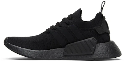 Lookbook adidas NMD_R2 PK 三重黑色 高筒黑暗騎士