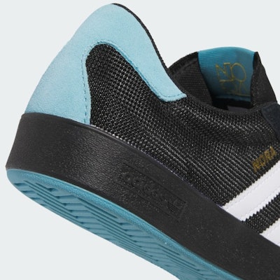 Adidas Nora Zapatillas Negro/Blanco/Metálico Oro JP8588 1