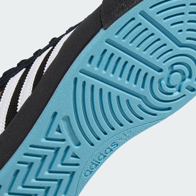 Adidas Nora Zapatillas Negro/Blanco/Metálico Oro JP8588 2