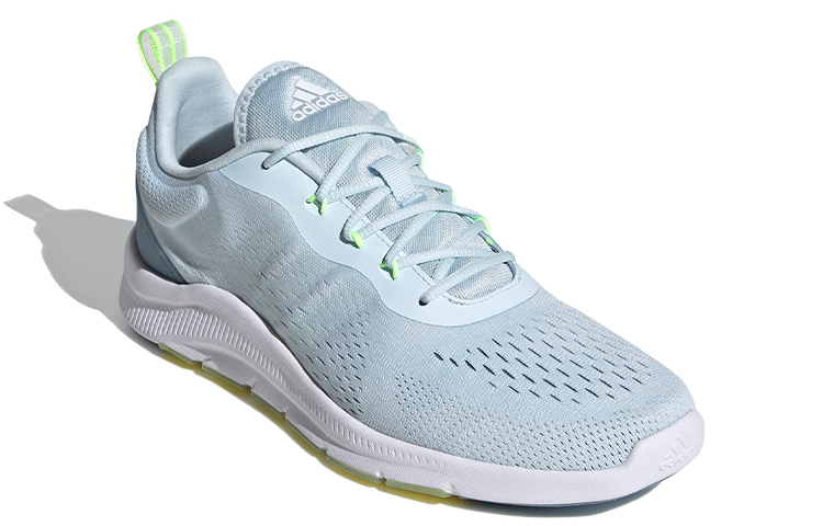 Lookbook (W) adidas Novamotion ''Sky Tint'' Sneakers FW7298