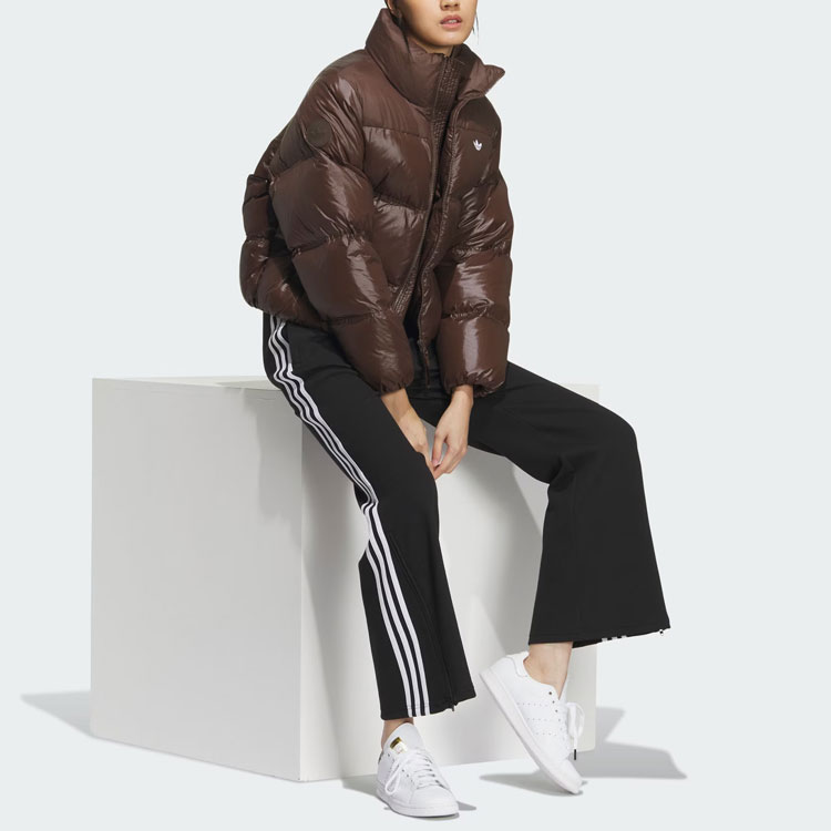 Purchase (W) adidas Originals 棕色標誌長袖羽絨外套夹克. IK2797