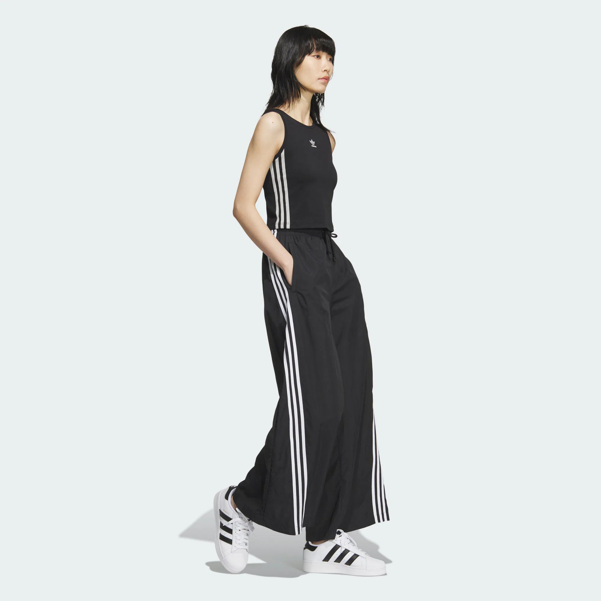 Shop (W) adidas Originals Seluar Trek Oversized Hitam Retro Wide-Leg Knit Joggers. JJ3359