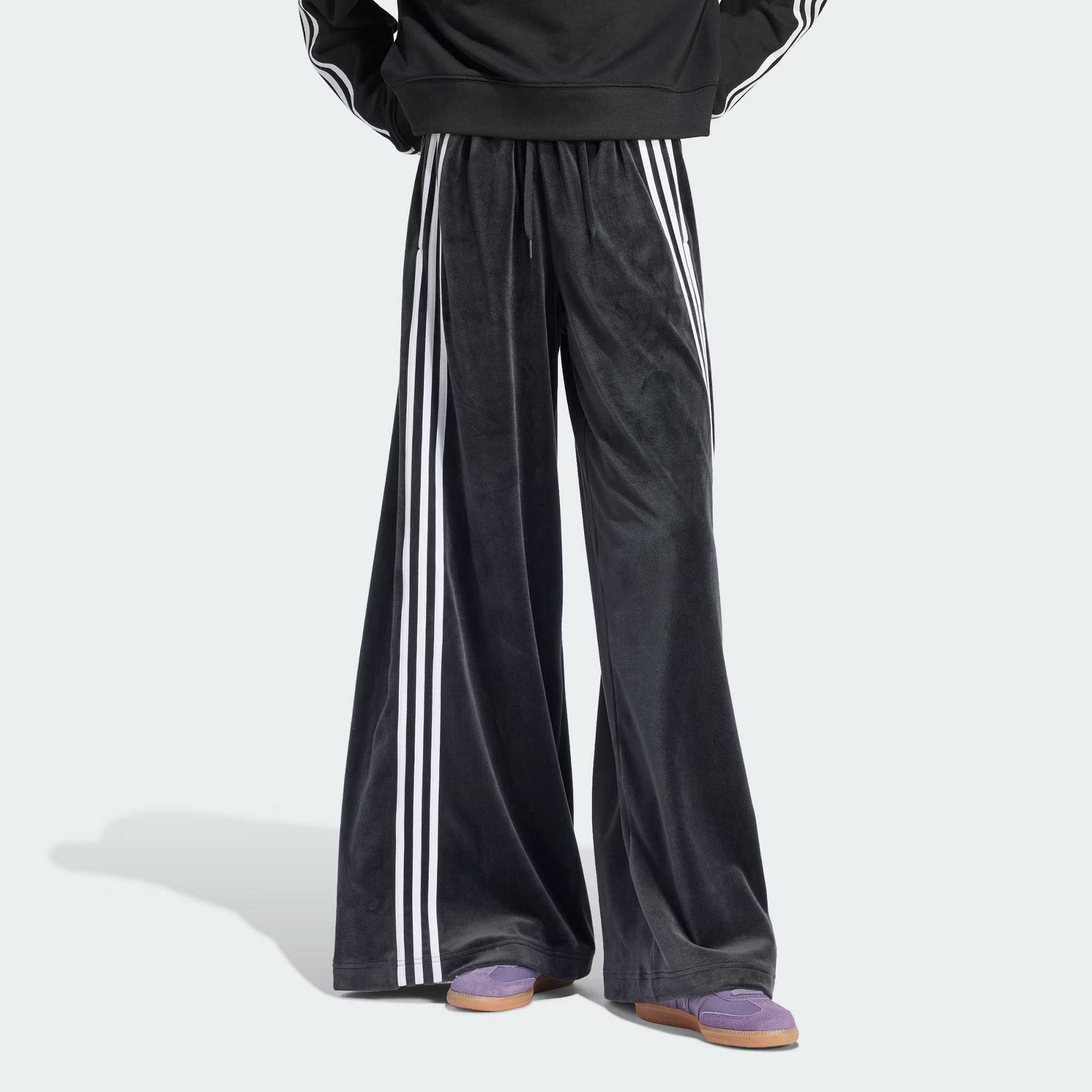 Shop (W) adidas Originals Velvet Loose Track Pants Hitam 3-Stripes Retro Design. IT9405