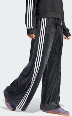 (Women) adidas Originals Velvet Loose Track Pants Black 3-Stripes Retro Design. IT9405 Purchase (Women) adidas Originals Velvet Loose Track Pants Black 3-Stripes Retro Design. IT9405