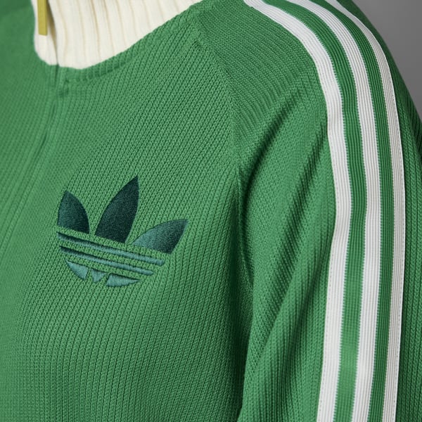 Sizing (Women) adidas Originals Adicolor 70s  Logo Embroidered Colorblock Track Jacket. IB2025