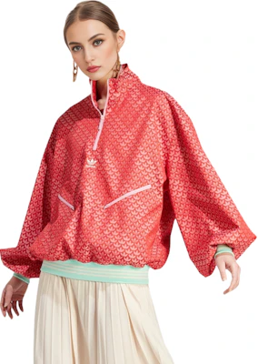 (W) adidas Originals 復古70s Adicolor Logo拉鍊套頭外套 淺紅色 IK7884 Lookbook (W) adidas Originals 復古70s Adicolor Logo拉鍊套頭外套 淺紅色 IK7884