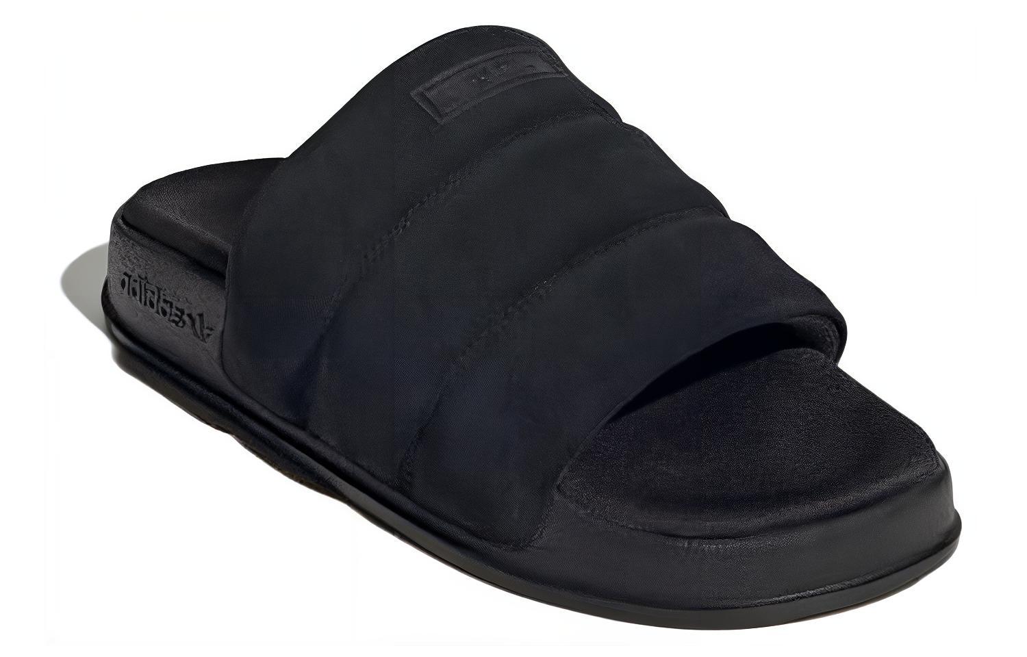 Lookbook (W) adidas Originals Adilette 'Kenyamanan Hitam Esensial' IF3576