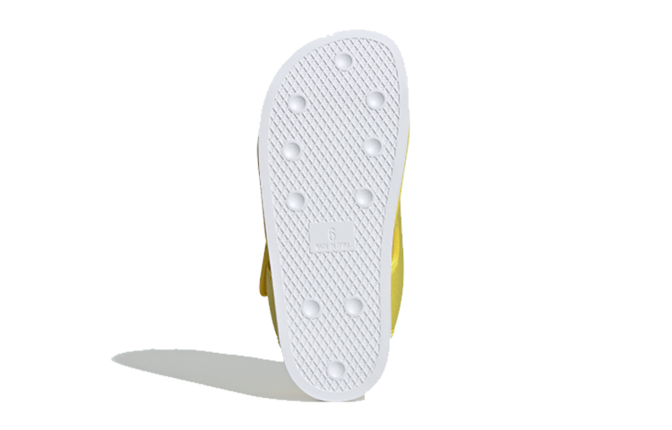 Shop adidas originals Adilette 涼鞋 3.0 白黃 女款