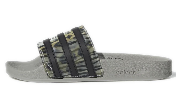(W) adidas originals Adilette Slippers Black/Grey
