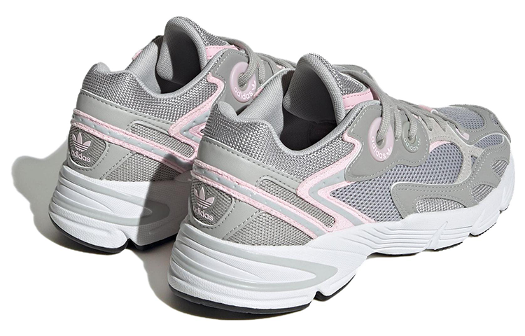 Shop adidas Originals Astir 減震防滑耐磨 低筒 運動休閒鞋 女款 灰粉