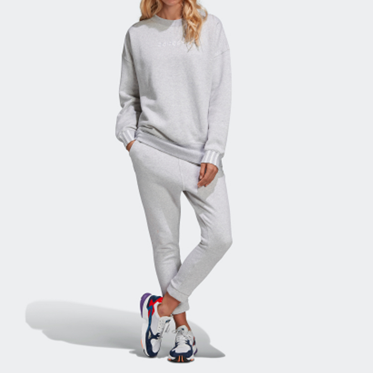 Shop (W) 阿迪达斯三叶草圆领套头衫浅灰色卫衣 DU7194