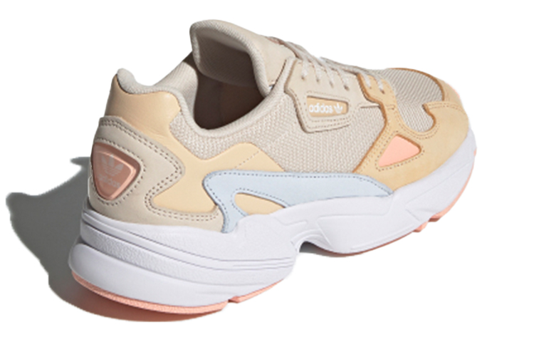 Shop (W) adidas Originals Falcon Coklat/Biru/Merah Muda GV7367