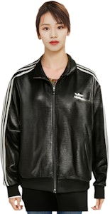 (W) adidas Originals Firebird 女款仿皮復古黑色運動外套 IY2912 Sizing (W) adidas Originals Firebird 女款仿皮復古黑色運動外套 IY2912