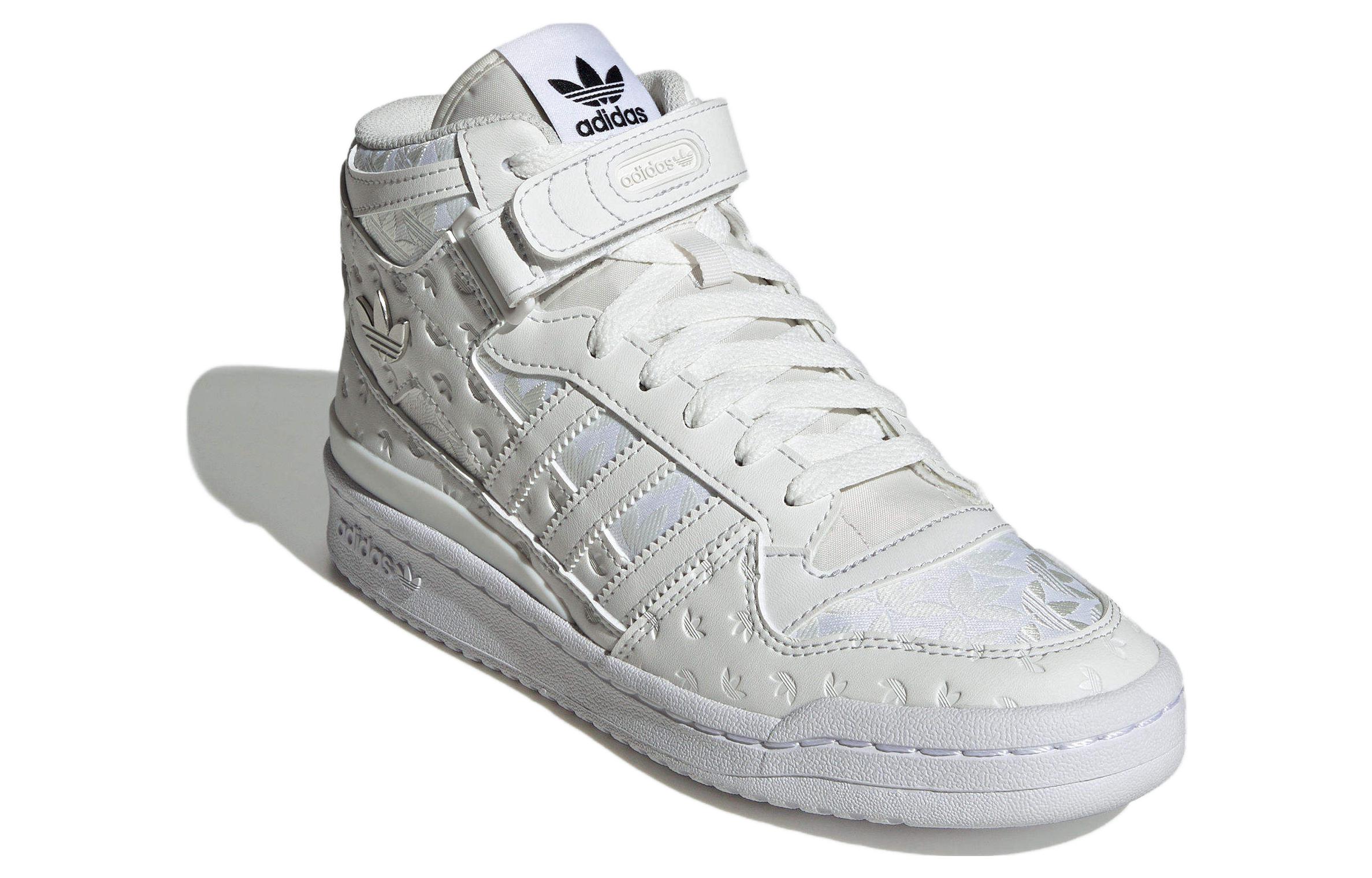 Lookbook adidas originals FORUM 休閒 耐磨 高筒 滑板鞋 女款 白色