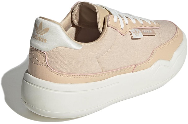 adidas originals 她的場地 運動休閒鞋 女款 肉粉色 Shop adidas originals 她的場地 運動休閒鞋 女款 肉粉色