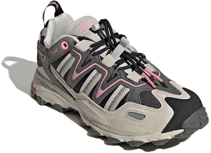 adidas originals Hyperturf 防滑耐磨輕便 低筒 戶外功能鞋 女款 灰粉 Lookbook adidas originals Hyperturf 防滑耐磨輕便 低筒 戶外功能鞋 女款 灰粉