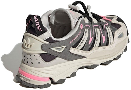 adidas originals Hyperturf 防滑耐磨輕便 低筒 戶外功能鞋 女款 灰粉 Shop adidas originals Hyperturf 防滑耐磨輕便 低筒 戶外功能鞋 女款 灰粉