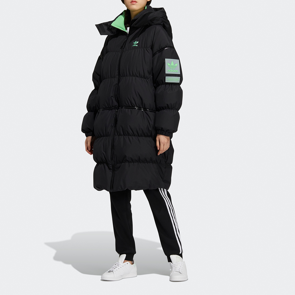 Lookbook (W) 阿迪达斯Originals长款连帽羽绒外套黑色冬季款. HF1581
