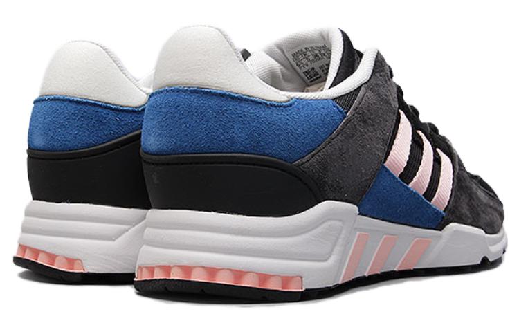 Shop (W) adidas Originals Low 'Hitam Gaya Hidup' BB2357