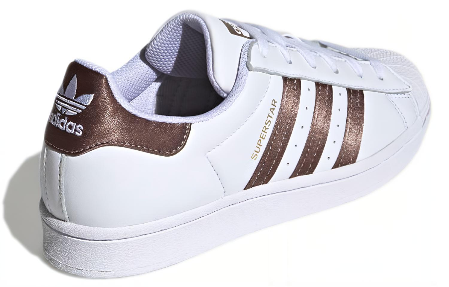 Shop (W) adidas Originals Low ''Weiß'' GY3152