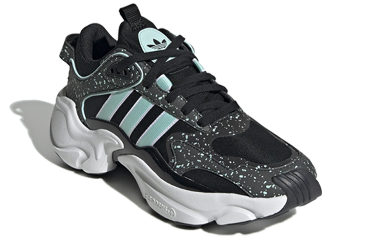 Order (W) 阿迪达斯三叶草 Magmur Runner 黑/绿跑鞋 EF9002