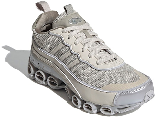 (W) adidas Microbounce T1 Kelabu FV1459 Lookbook (W) adidas Microbounce T1 Kelabu FV1459