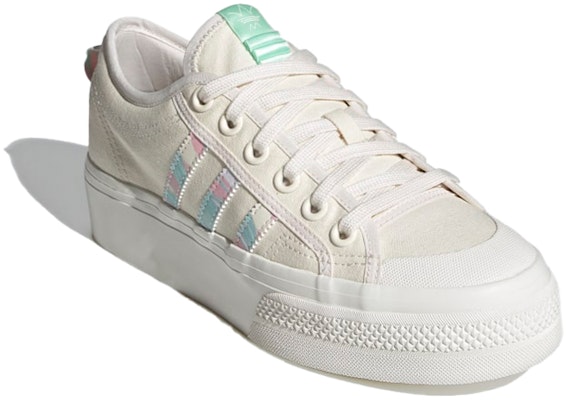 (W) adidas Originals Nizza Platform 'Putih' Kasut GW0165 Lookbook (W) adidas Originals Nizza Platform 'Putih' Kasut GW0165