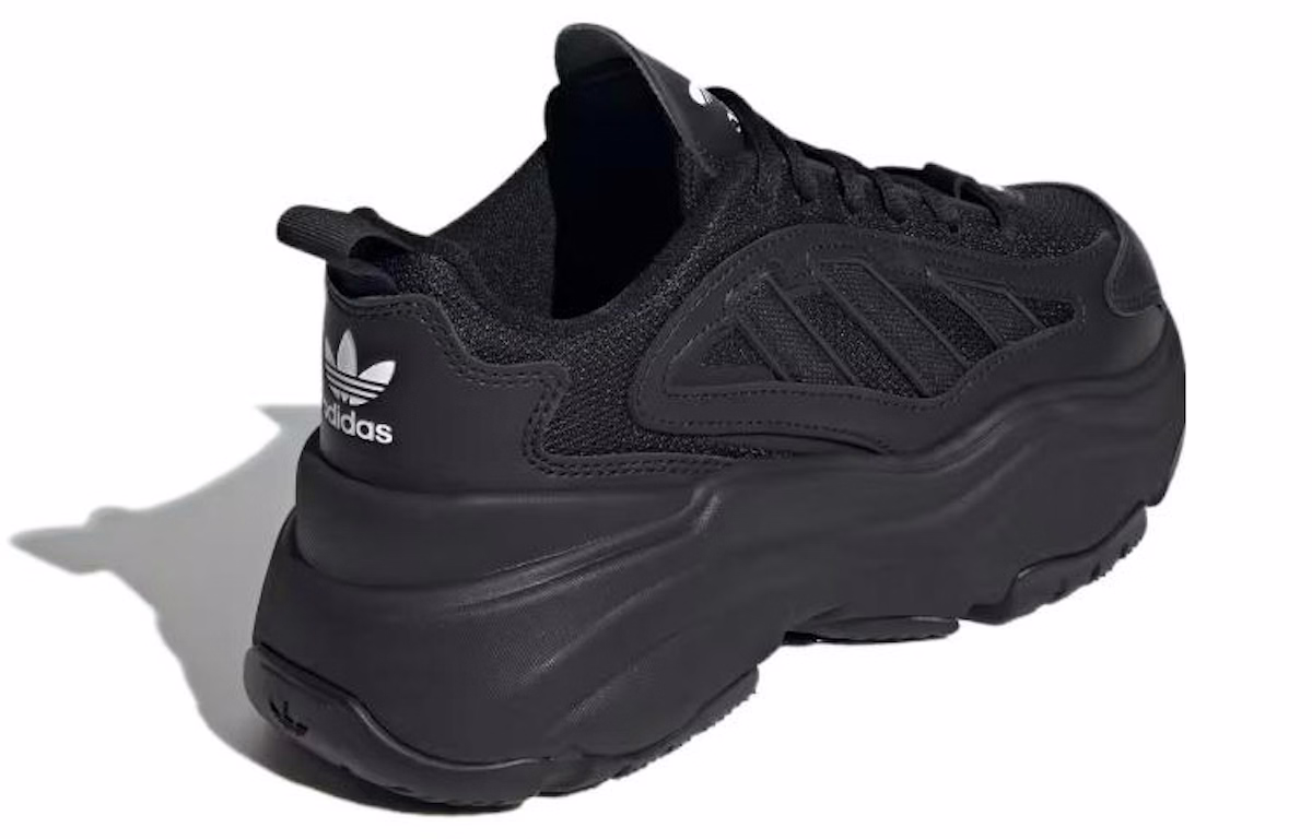(Women) adidas Originals Ozgaia "Core Black"