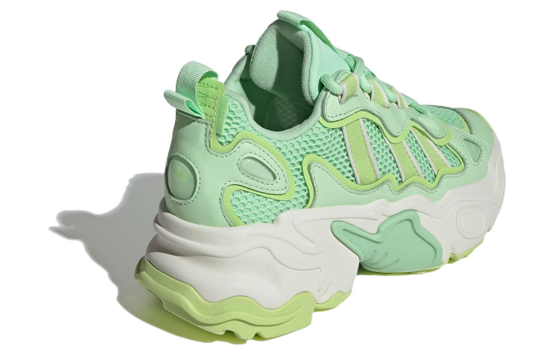 Shop (W) adidas Originals Ozthemis 'Hijau Putih' IH0838