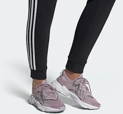 adidas originals Ozweego 防滑耐磨 低筒 老爹鞋 女款 紅豆色 Purchase adidas originals Ozweego 防滑耐磨 低筒 老爹鞋 女款 紅豆色