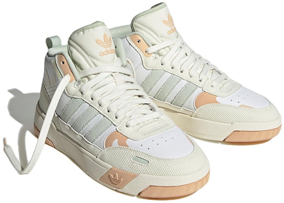 (W) adidas Originals Post Up 'Putih Oranye' IE1902 Lookbook (W) adidas Originals Post Up 'Putih Oranye' IE1902