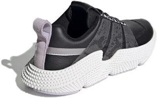 adidas originals Prophere V2 低筒輕便運動鞋 女款 黑灰 Shop adidas originals Prophere V2 低筒輕便運動鞋 女款 黑灰
