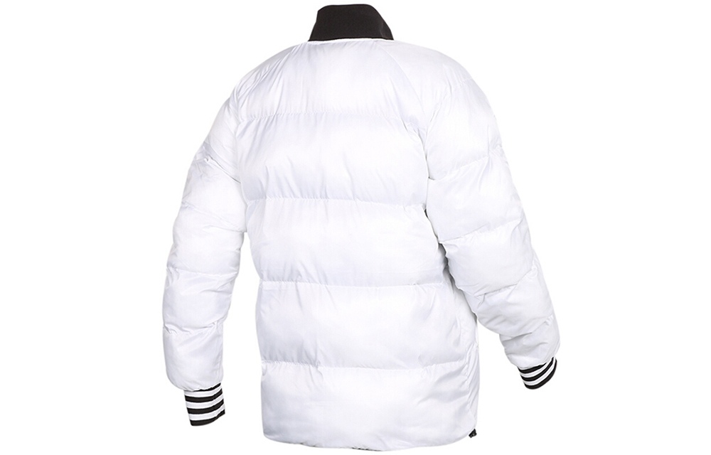 Lookbook (W) アディダス オリジナルス リバーシブル ウィンターパファージャケット ホワイト BS4424