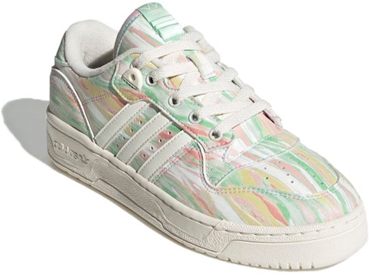 (W) adidas Originals Rivalry Low 'Hijau Putih' GW0167 Lookbook (W) adidas Originals Rivalry Low 'Hijau Putih' GW0167